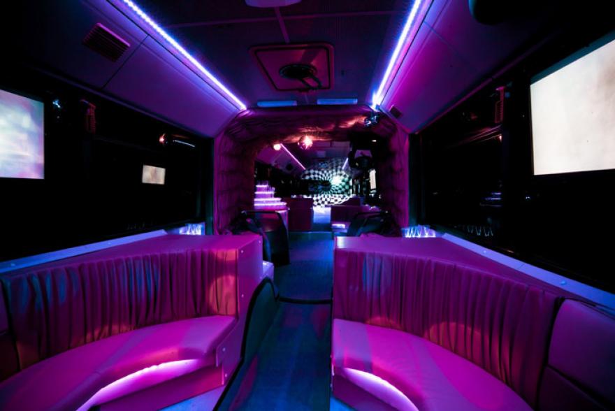 partybusz-50-fos-mercedes-belso-kep-6